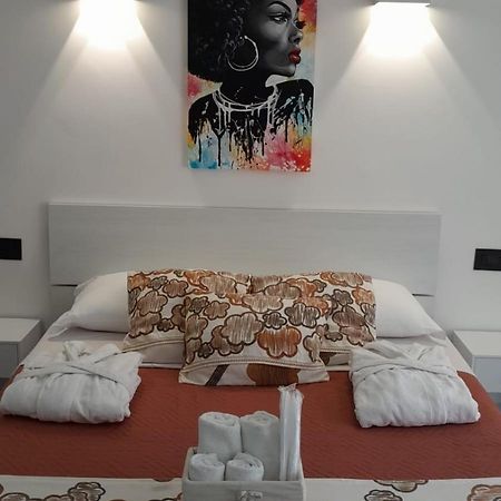 Rainbow Sweet Rooms فالمونتوني المظهر الخارجي الصورة